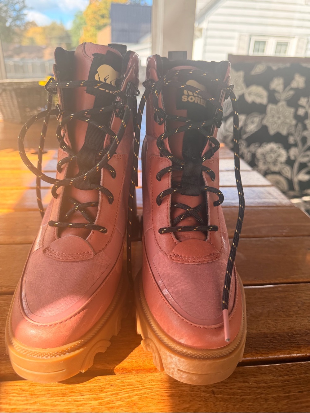 Sorel Joan Uptown Pink Platform Ankle Boots US 7.5